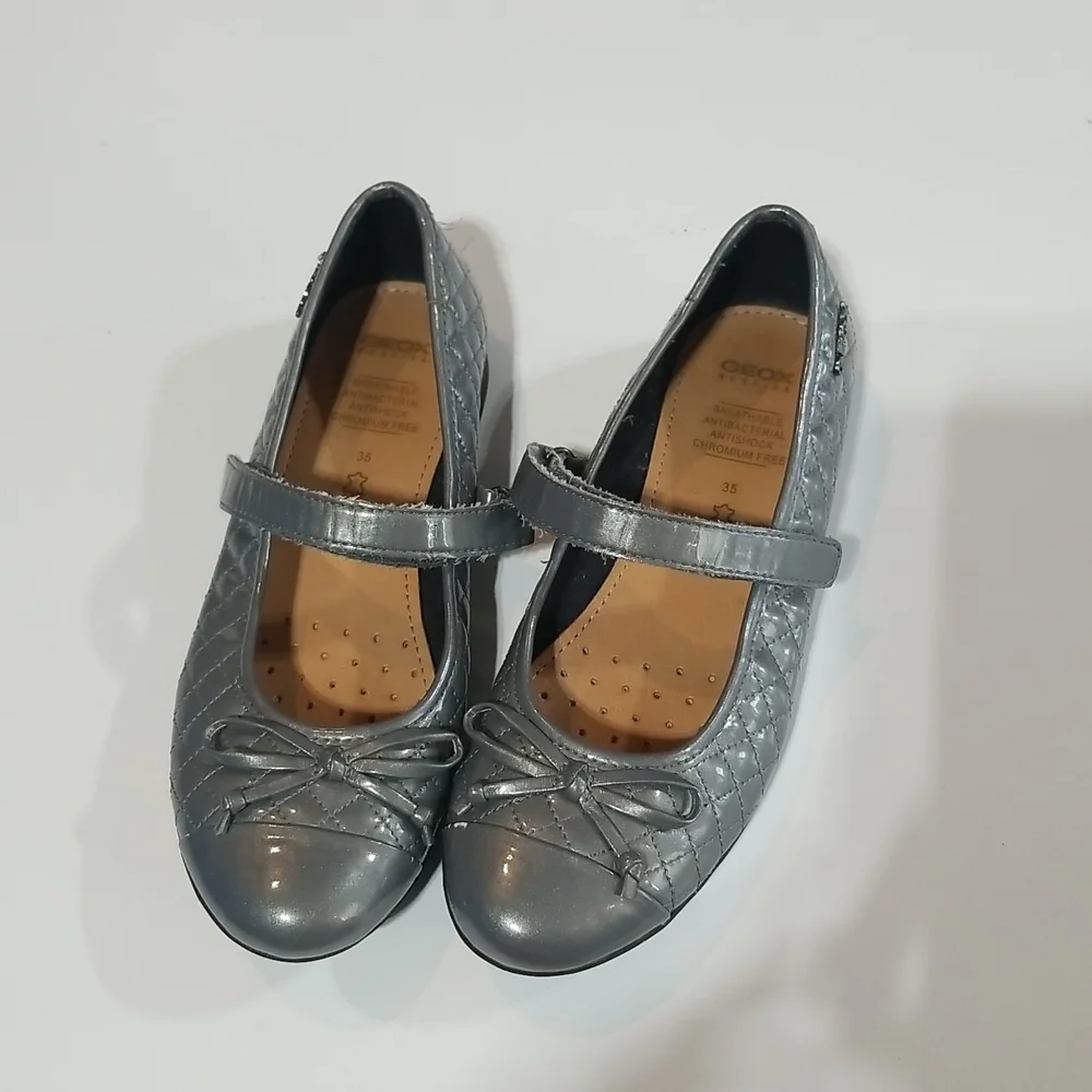 GEOX RESPIRA Plie Mary Jane Gray Silver Quilted Flat